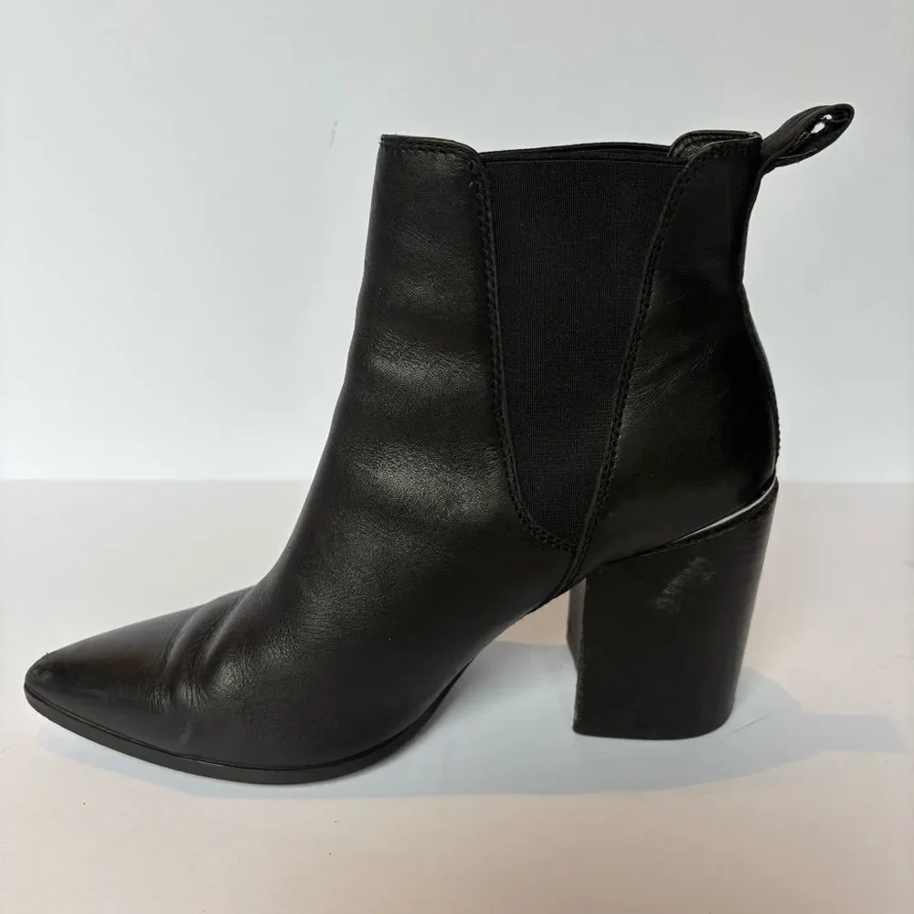 Steve Madden Women's Elegant Black Leather Ankle Boots Block Heel size 9M